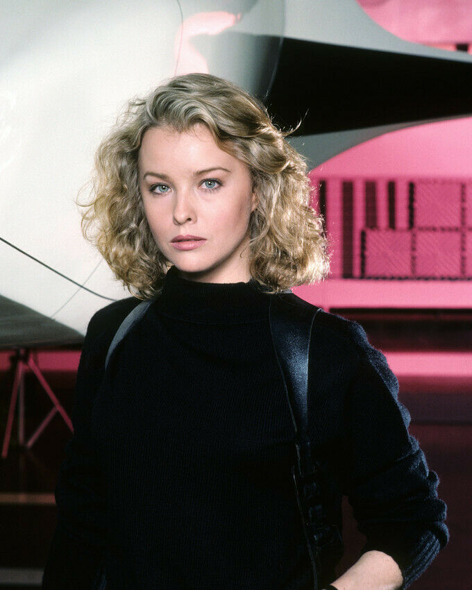 Faye Grant